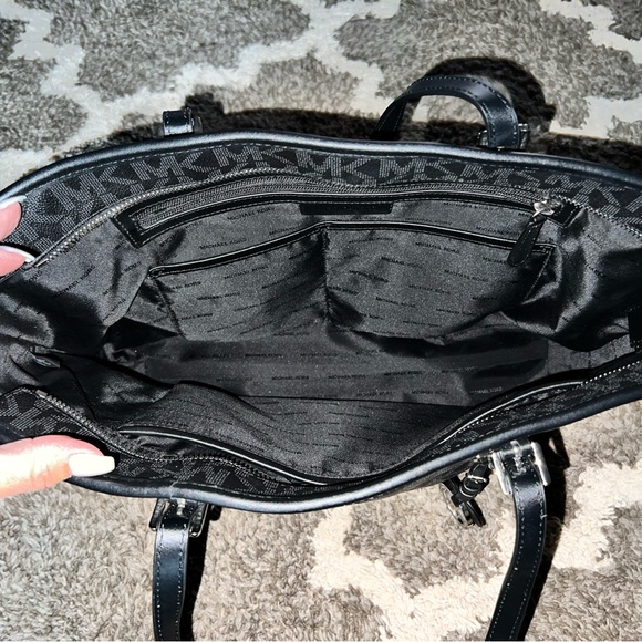 MK tote bag - Picture 5 of 6